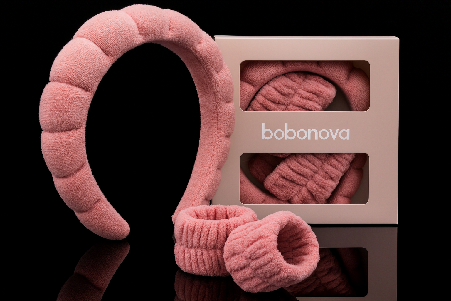 ensemble bandeau et bracelets pour lavage visage, conçu pour allier praticité et style. Avec la possibilité d'ajouter votre logo, ces accessoires sont parfaits pour refléter votre identité ou renforcer votre marque dans le domaine des soins personnels.