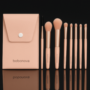 kit pinceaux dans un étui